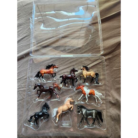Breyer SM Deluxe Horse Collection #6058 RETIRED - Picture 1 of 7